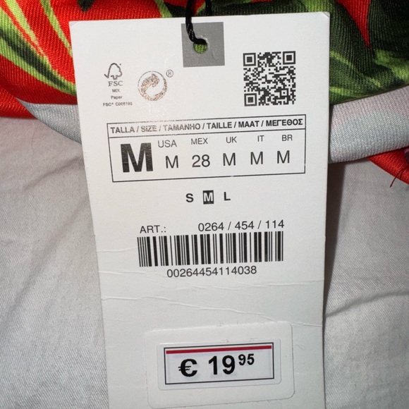 ❗️NEW❗️Floral bodysuit - Picture 5 of 5